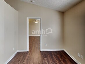 3369 Woodtree Ln in Buford, GA - Foto de edificio - Building Photo