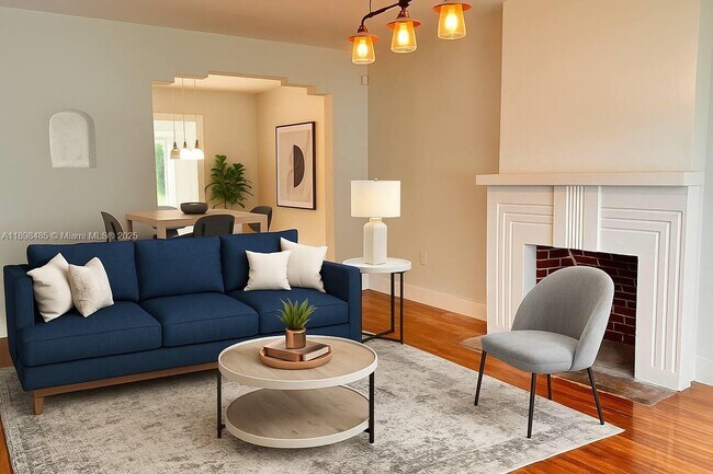 2474 SW 24th Ter in Miami, FL - Building Photo - Building Photo