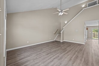 208 Jessie Cir in Hubert, NC - Building Photo - Building Photo