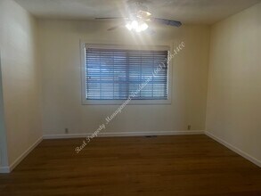 2804 Park Ave in Rosamond, CA - Building Photo - Building Photo