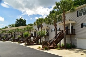 Congaree Villas in West Columbia, SC - Building Photo - Building Photo