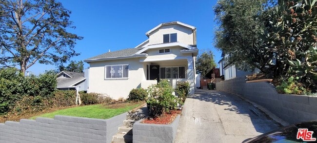 property at 1240 S Lucerne Blvd
