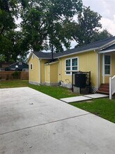 5002 Wayne St in Houston, TX - Building Photo - Building Photo