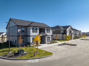 Mason Creek Apartments in Nampa, ID - Foto de edificio - Building Photo