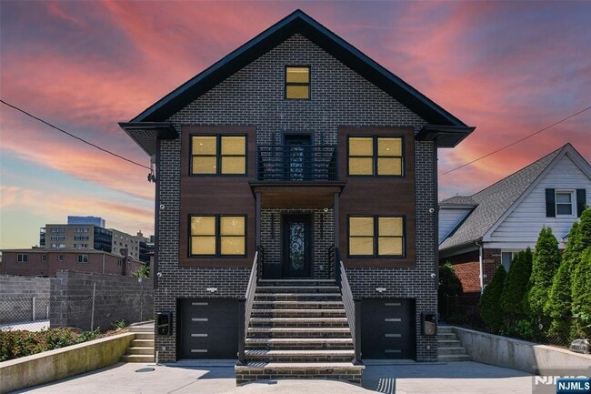 property at 332 Coolidge Ave