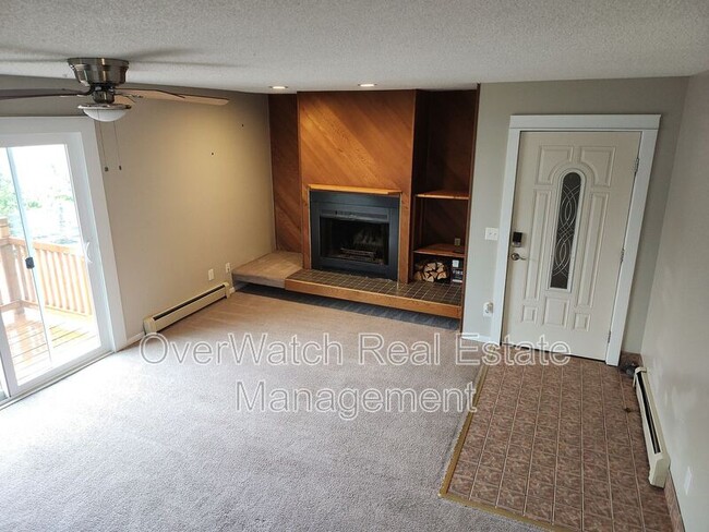 3811 Iowa Dr in Anchorage, AK - Building Photo - Building Photo