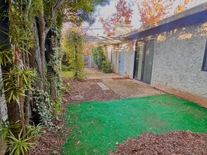 1473 Manzanita Ave in Chico, CA - Building Photo - Building Photo