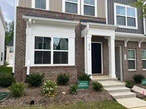 272 Chesapeake Cmns St in Garner, NC - Building Photo - Building Photo