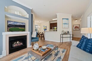 Harbor Village at the Commons in Wakefield, RI - Building Photo