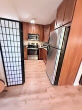 3033 N Sheridan Rd, Unit 809 in Chicago, IL - Building Photo - Building Photo