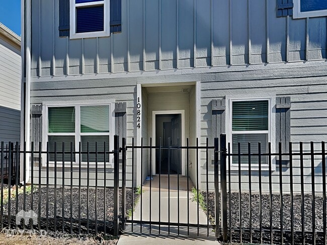 10824 Quinn Ct in San Antonio, TX - Building Photo - Building Photo