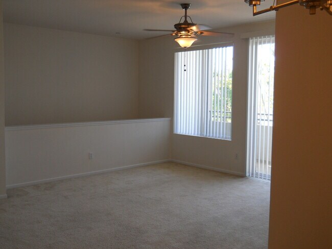 405 W 2nd Ave in Escondido, CA - Building Photo - Building Photo