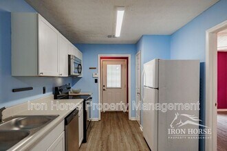 195 Westchester Cir in Athens, GA - Building Photo - Building Photo