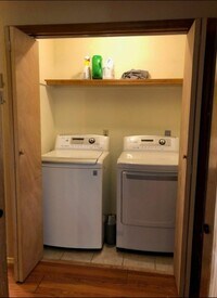 215 E New Melville Rd photo'