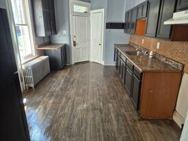 224 W Jackson St in York, PA - Building Photo