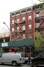 34 E First St in New York, NY - Building Photo - Primary Photo