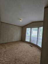 3 Maple Ln in Weedsport, NY - Building Photo - Building Photo