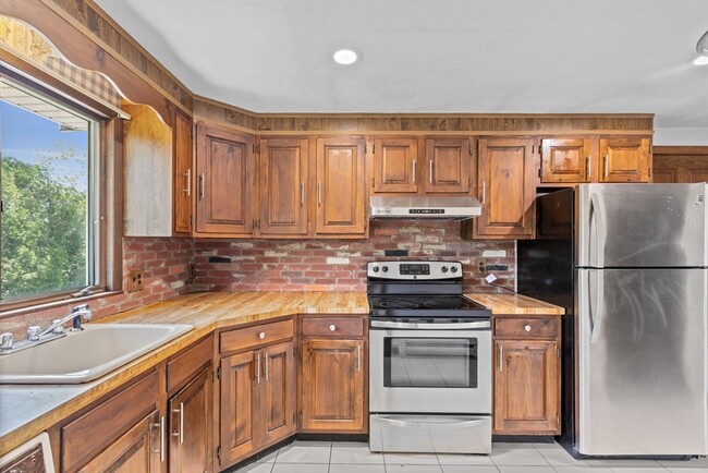 property at 3 Jericho Rd