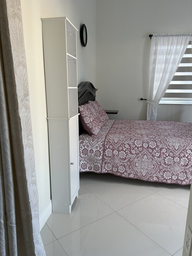 16234 SW 54th Ter, Unit $1,200 New Efficiency in Miami, FL - Building Photo - Building Photo