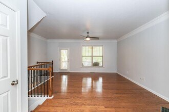 827 Charles Bank Ave SE in Atlanta, GA - Building Photo - Building Photo