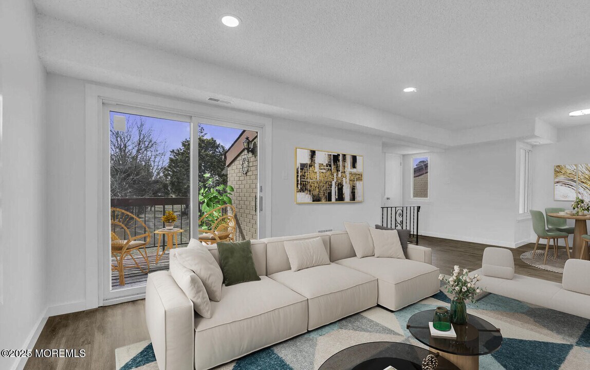 24 Northrup Dr in Brick, NJ - Building Photo