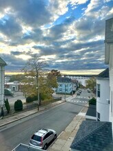 256 Maple St-Unit -3 in Fall River, MA - Building Photo - Building Photo