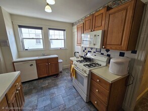 17 Elmira St in Boston, MA - Foto de edificio - Building Photo