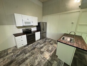 708 E 2nd Ave N in Columbus, MT - Building Photo - Building Photo