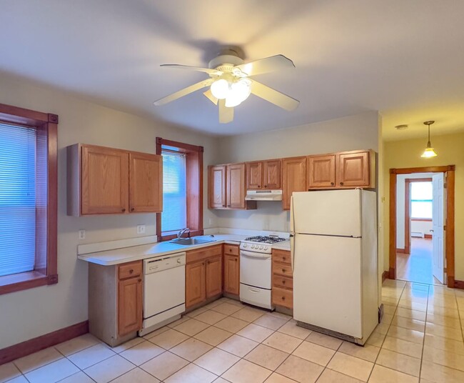 property at 527 Chapel St