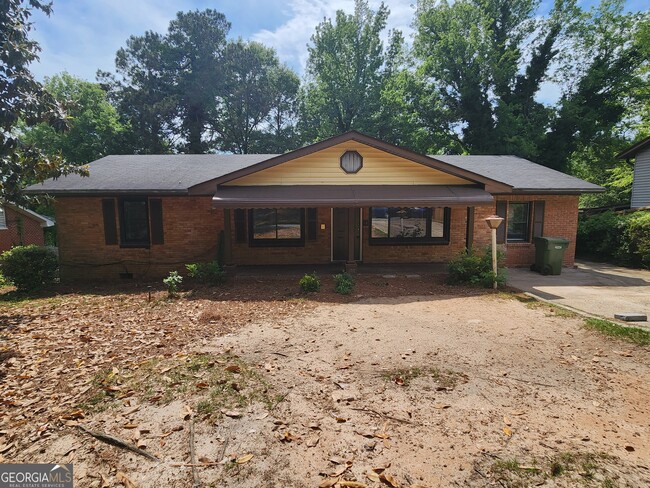 property at 4524 Lasalle Dr