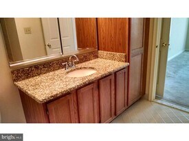 2507 Brookhaven Dr in Yardley, PA - Building Photo