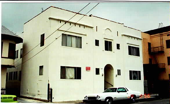 1919 Bonsello Ave in Los Angeles, CA - Building Photo