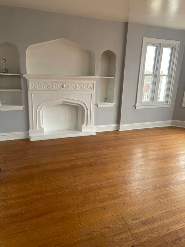 9436 S Bishop St, Unit 3 in Chicago, IL - Building Photo - Building Photo