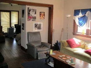 211 W Illinois St, Unit 1 in Urbana, IL - Building Photo - Building Photo