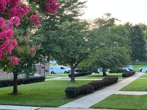 Belvedere Apartments in Silver Spring, MD - Foto de edificio - Building Photo