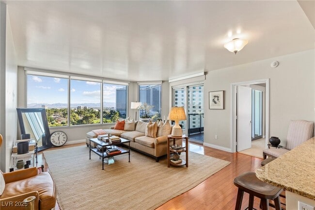 property at 322 Karen Ave