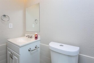 9919 Deer Hollow Dr in Dallas, TX - Building Photo - Building Photo