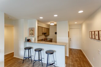 The Sylvan in Nashville, TN - Building Photo - Interior Photo