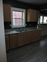 10910 Revere Ave in Cleveland, OH - Building Photo - Building Photo
