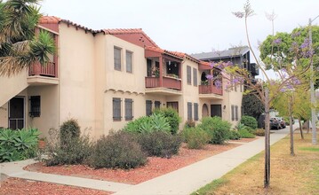 8508 Cashio St in Los Angeles, CA - Building Photo - Primary Photo