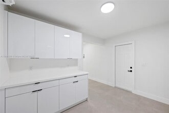 3574 NW 12th St in Miami, FL - Building Photo - Building Photo