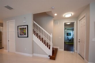 12410 NW 33rd St in Sunrise, FL - Building Photo - Building Photo