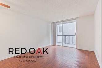 4433 Eagle Rock Blvd in Los Angeles, CA - Building Photo - Building Photo