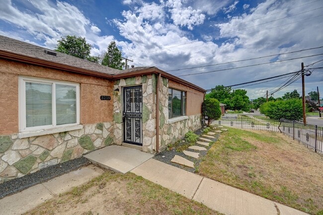 3259 Adams St in Denver, CO - Building Photo - Building Photo