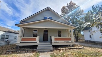 503 S Bismark St in Concordia, MO - Building Photo