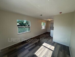 2204 W Pine St in Orlando, FL - Building Photo - Building Photo