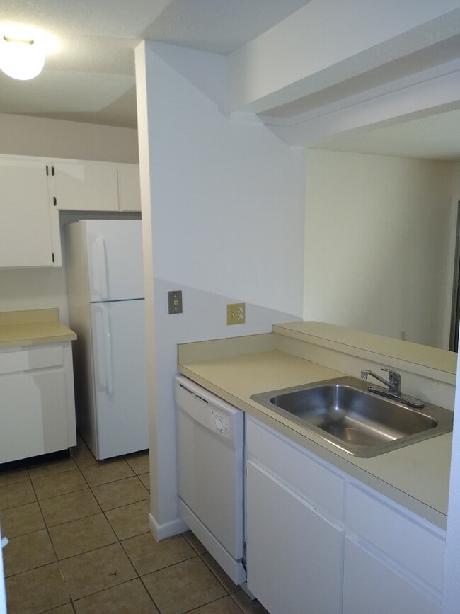 property at 150 Wax Myrtle Woods Ct