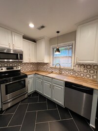 368 Research Station Blvd NW photo'