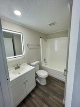 Camellia Court Apartments in Daytona Beach, FL - Building Photo - Building Photo
