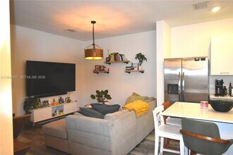 12107 NW 24th Pl in Miami Shores, FL - Building Photo - Building Photo